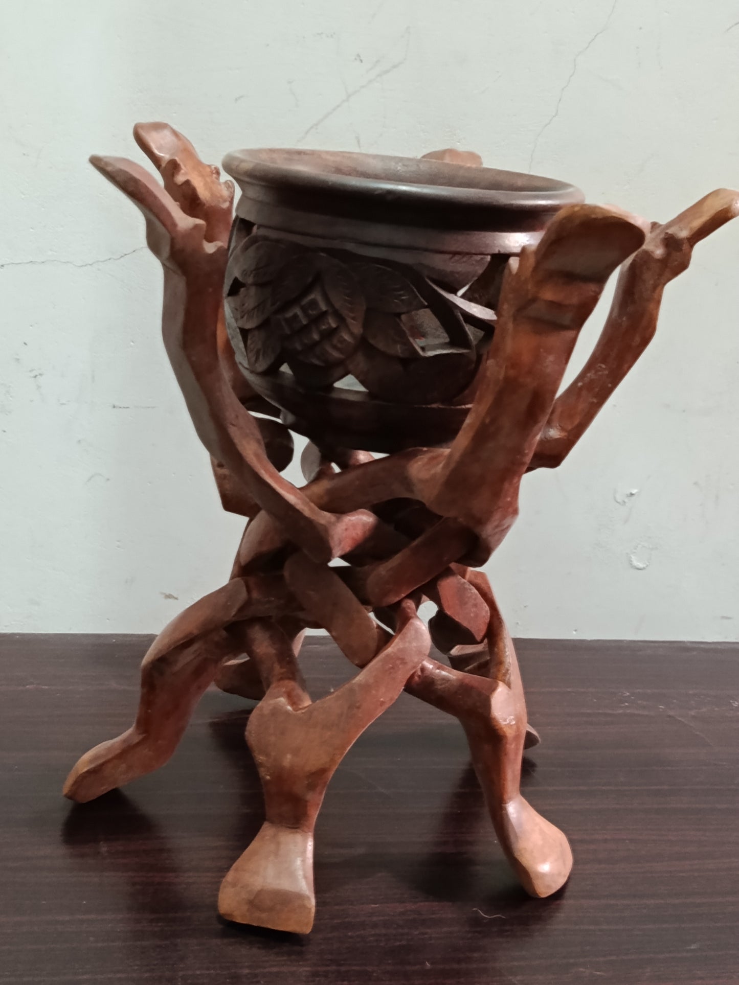 Hand-Carved Wooden Tripod Stand with Intricate Bowl Holder