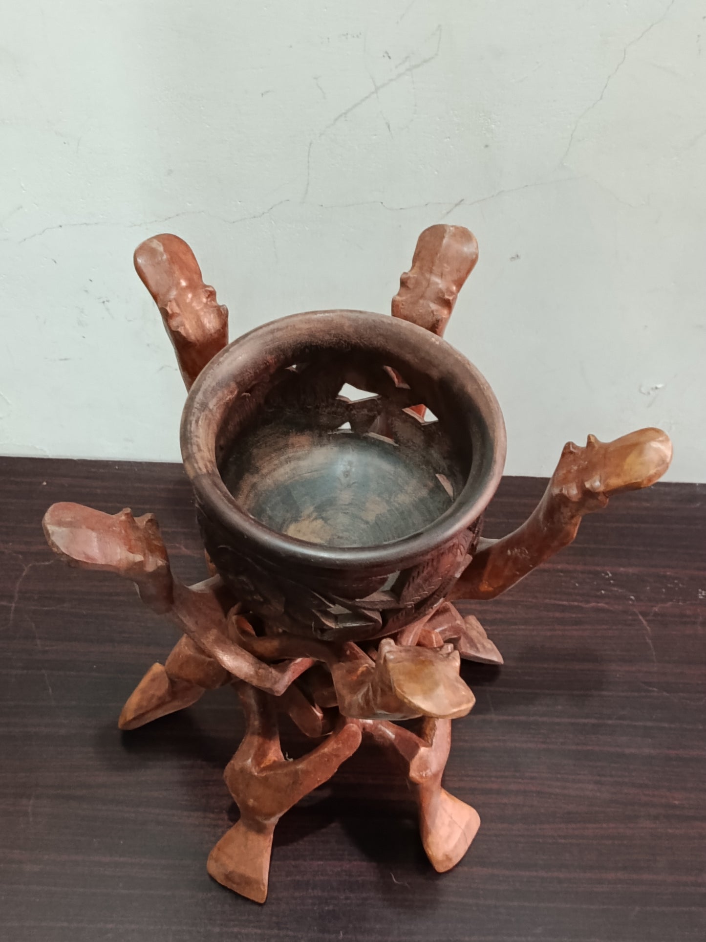 Hand-Carved Wooden Tripod Stand with Intricate Bowl Holder