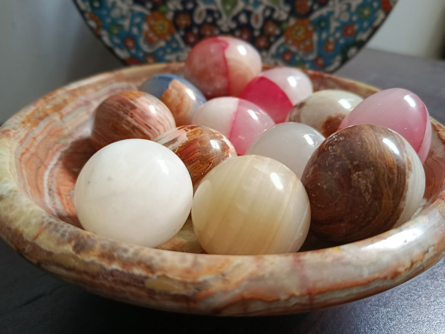 Handcrafted Onyx Marble Decorative Eggs in Matching Stone Bowl – Set of 12