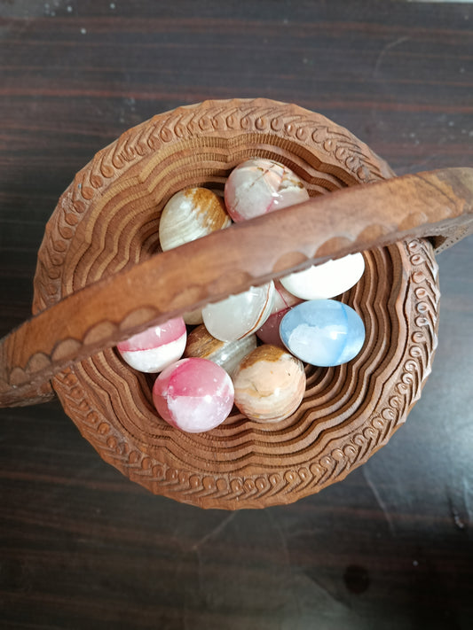 Handcrafted Wooden Fruit Basket with Carved Handle – Decorative Foldable Bowl
