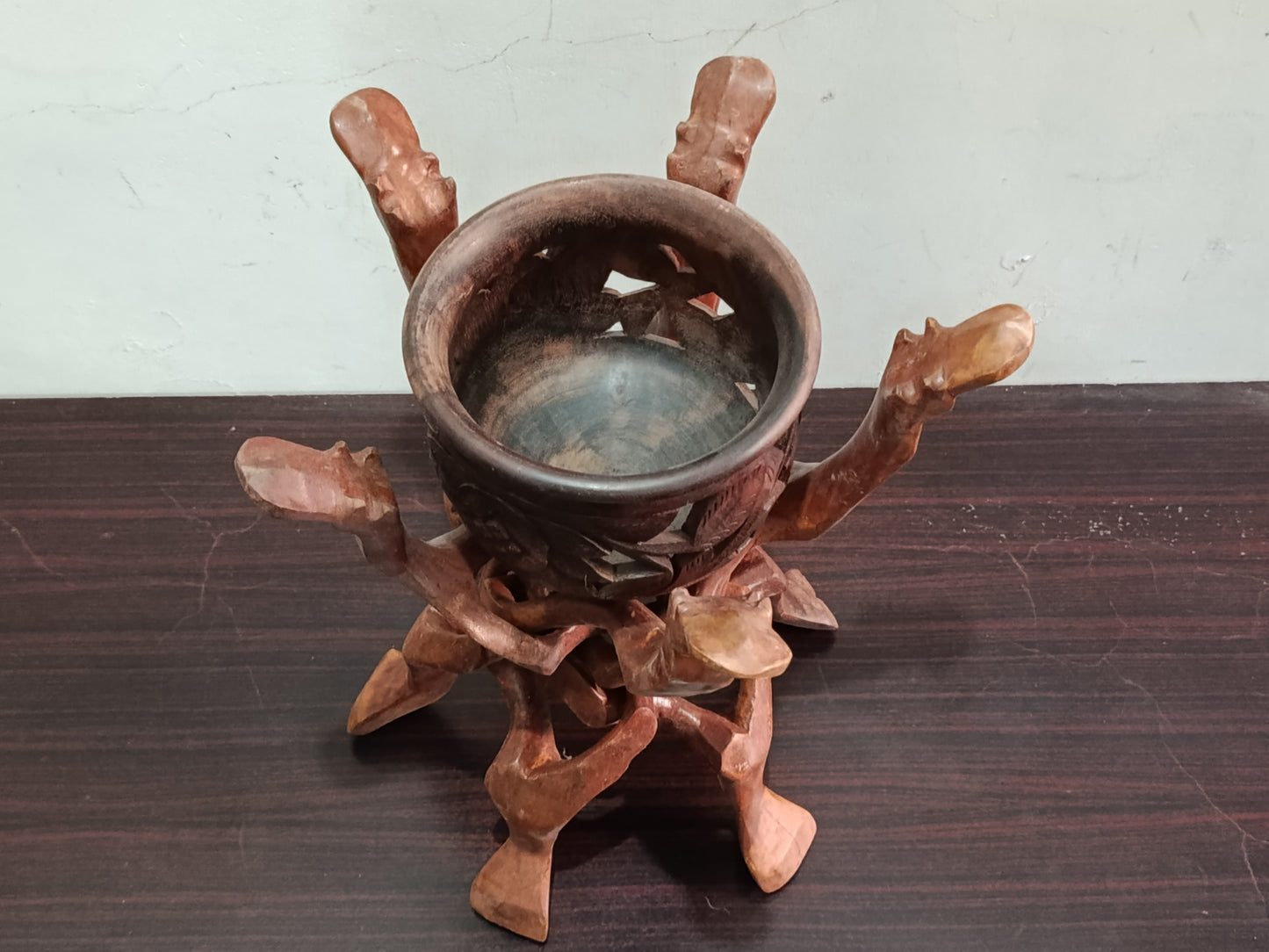 Hand-Carved Wooden Tripod Stand with Intricate Bowl Holder